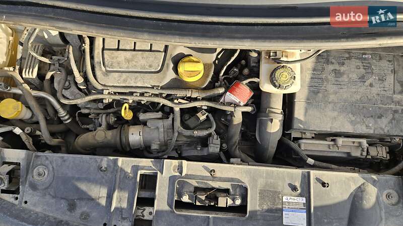 Минивэн Renault Scenic 2014 в Львове фото 26 Минивэн Renault Scenic 2014 в Львове