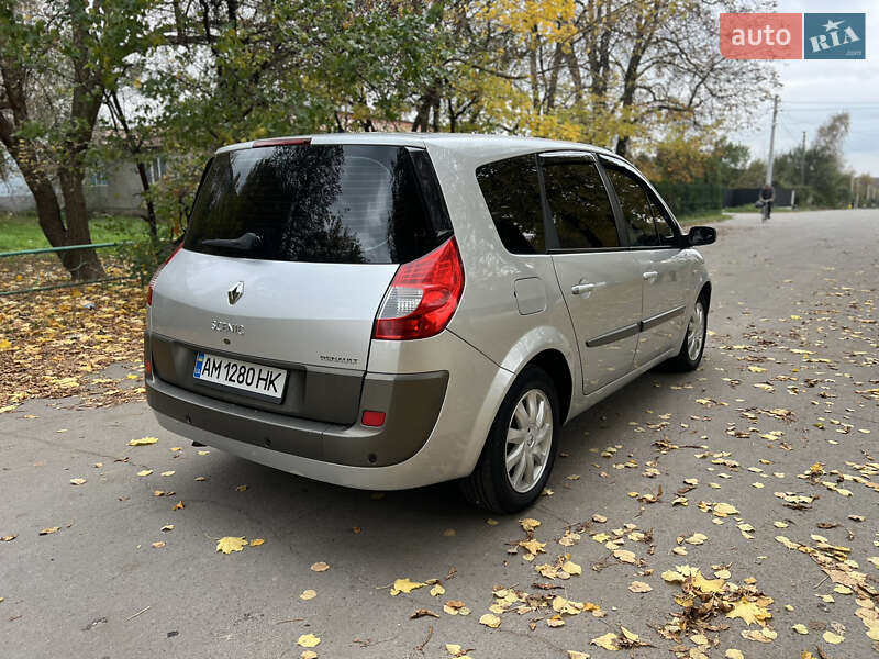 Минивэн Renault Scenic 2007 в Звягеле