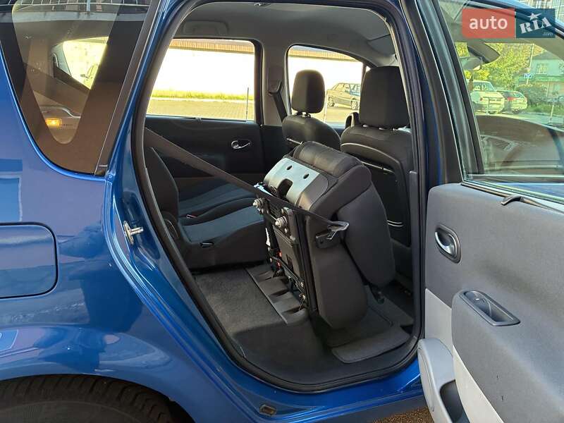 Мінівен Renault Scenic 2006 в Луцьку фото 31 Мінівен Renault Scenic 2006 в Луцьку