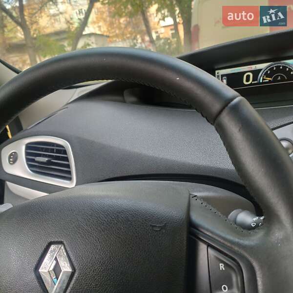 Мінівен Renault Scenic 2010 в Вінниці