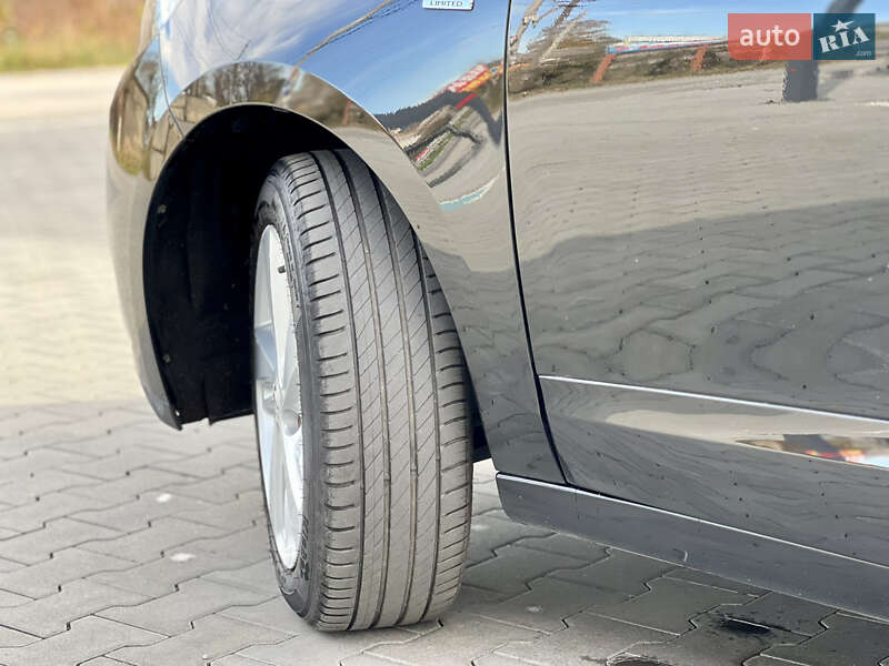 Минивэн Renault Scenic 2015 в Виннице