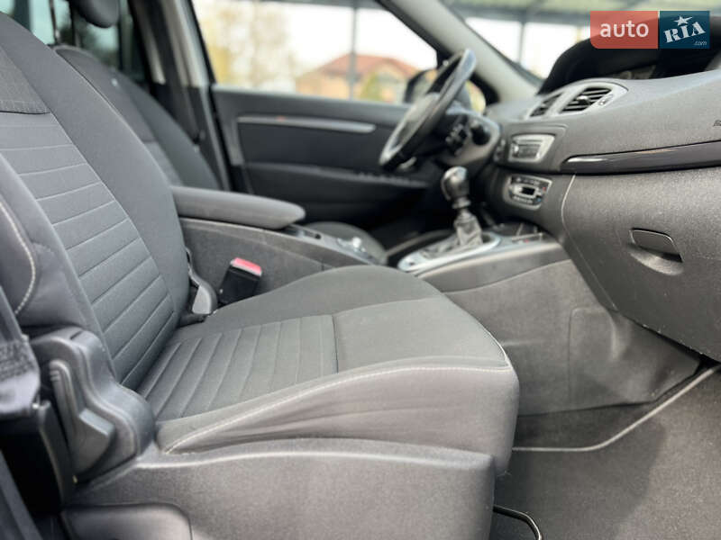 Минивэн Renault Scenic 2015 в Виннице