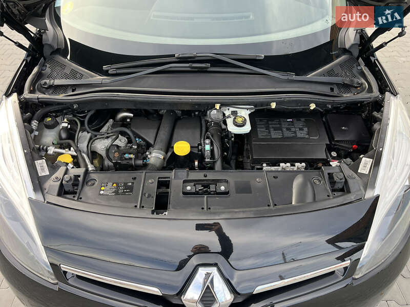 Минивэн Renault Scenic 2015 в Виннице