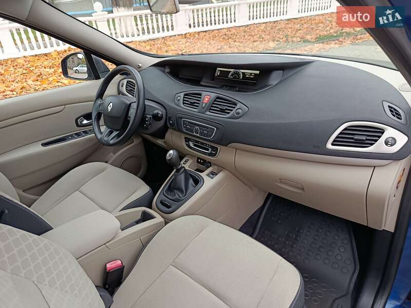 Минивэн Renault Scenic 2010 в Радивилове