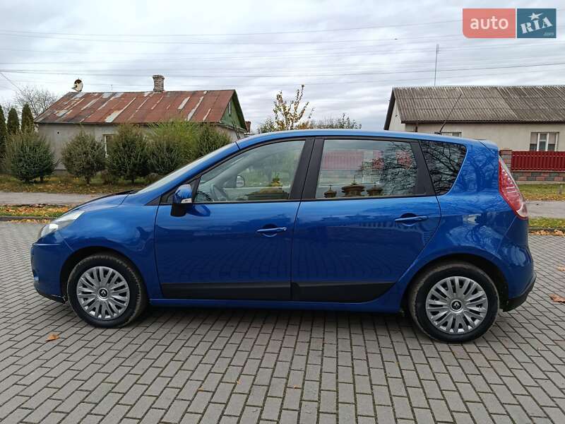 Минивэн Renault Scenic 2010 в Радивилове