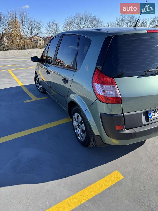 Мінівен Renault Scenic 2004 в Тернополі