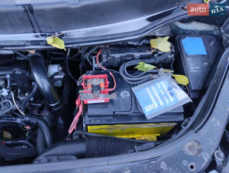 Мінівен Renault Scenic 2005 в Вінниці фото 14 Мінівен Renault Scenic 2005 в Вінниці