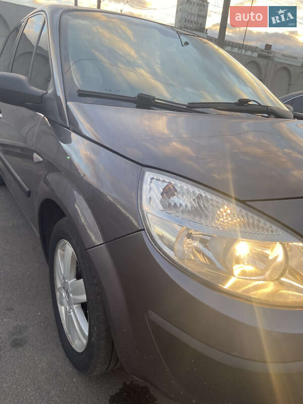 Мінівен Renault Scenic 2005 в Білій Церкві
