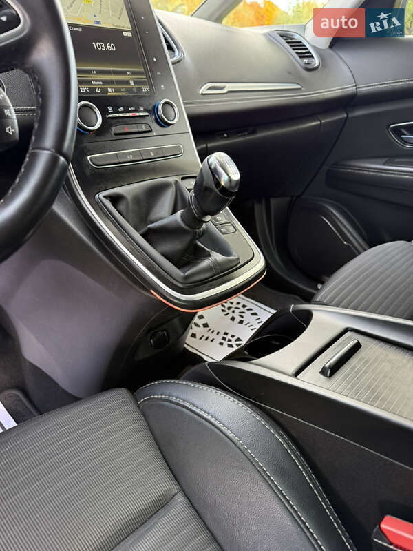 Мінівен Renault Scenic 2017 в Хмельницькому