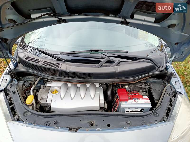 Мінівен Renault Scenic 2005 в Білій Церкві фото 30 Мінівен Renault Scenic 2005 в Білій Церкві