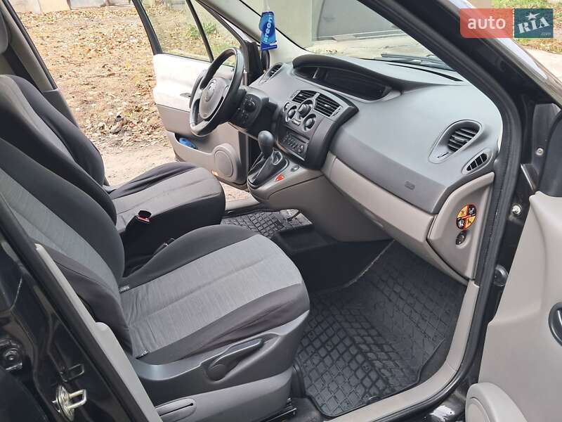 Минивэн Renault Scenic 2006 в Черновцах фото 13 Минивэн Renault Scenic 2006 в Черновцах