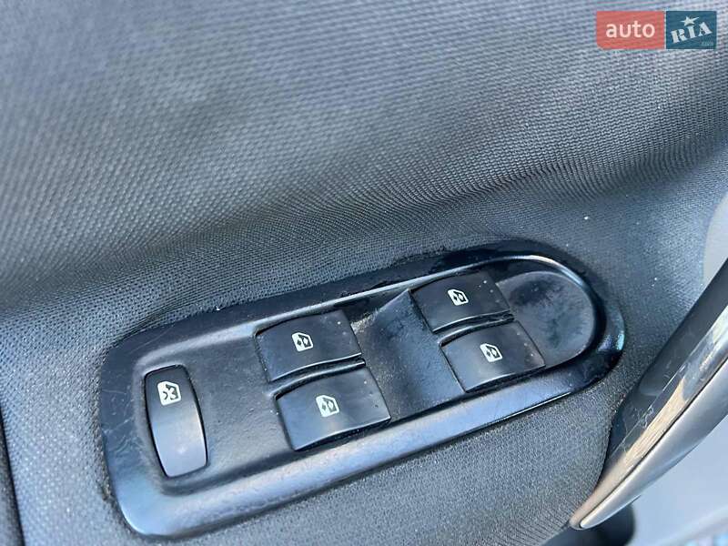 Минивэн Renault Scenic 2007 в Львове фото 16 Минивэн Renault Scenic 2007 в Львове