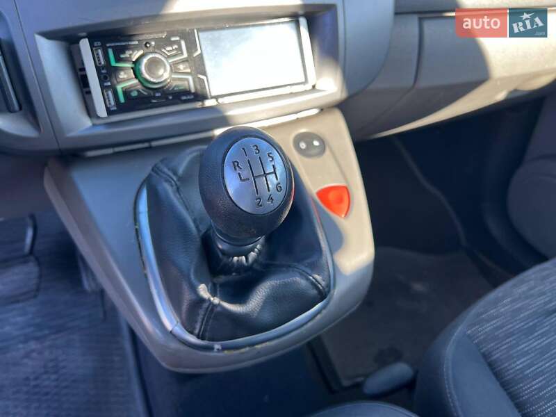 Минивэн Renault Scenic 2007 в Львове фото 28 Минивэн Renault Scenic 2007 в Львове
