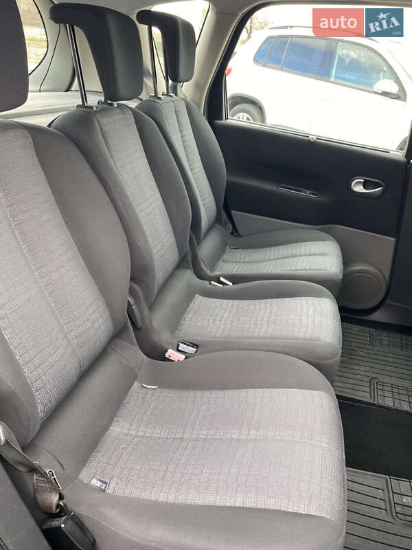 Мінівен Renault Scenic 2008 в Кременчуці