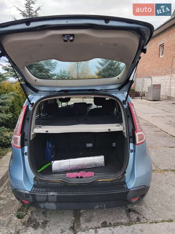 Мінівен Renault Scenic 2009 в Львові фото 4 Мінівен Renault Scenic 2009 в Львові