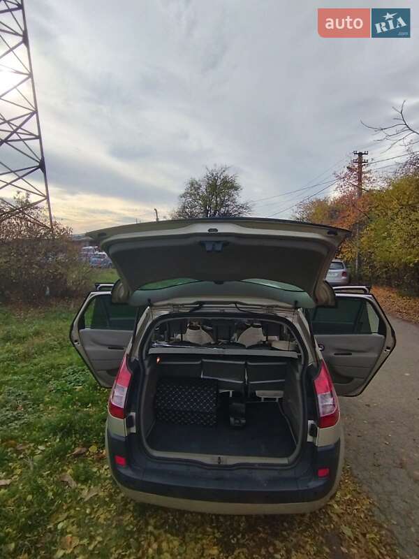 Мінівен Renault Scenic 2006 в Львові