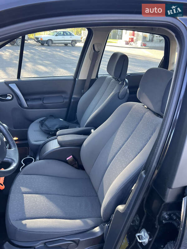 Мінівен Renault Scenic 2007 в Луцьку фото 12 Мінівен Renault Scenic 2007 в Луцьку