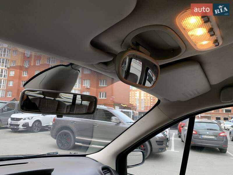 Мінівен Renault Scenic 2006 в Тернополі фото 4 Мінівен Renault Scenic 2006 в Тернополі