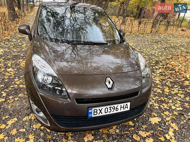 Минивэн Renault Scenic 2011 в Черновцах фото 4 Минивэн Renault Scenic 2011 в Черновцах