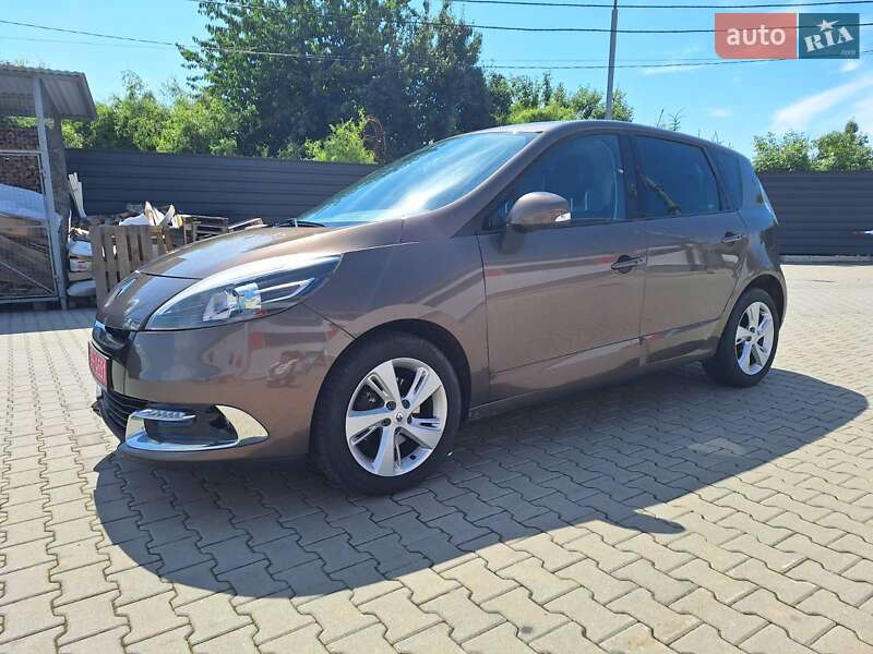 Мінівен Renault Scenic 2013 в Нововолинську