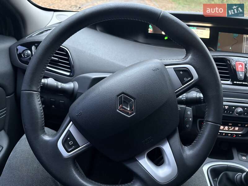 Мінівен Renault Scenic 2012 в Ніжині