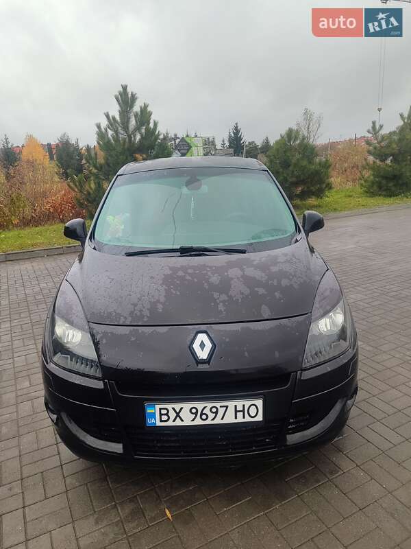 Минивэн Renault Scenic 2010 в Хмельницком