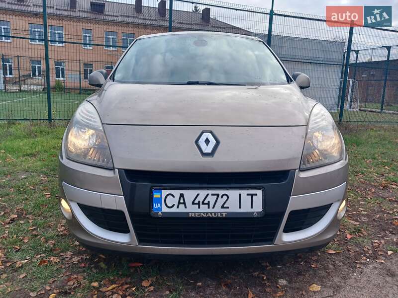 Минивэн Renault Scenic 2010 в Черкассах фото 3 Минивэн Renault Scenic 2010 в Черкассах