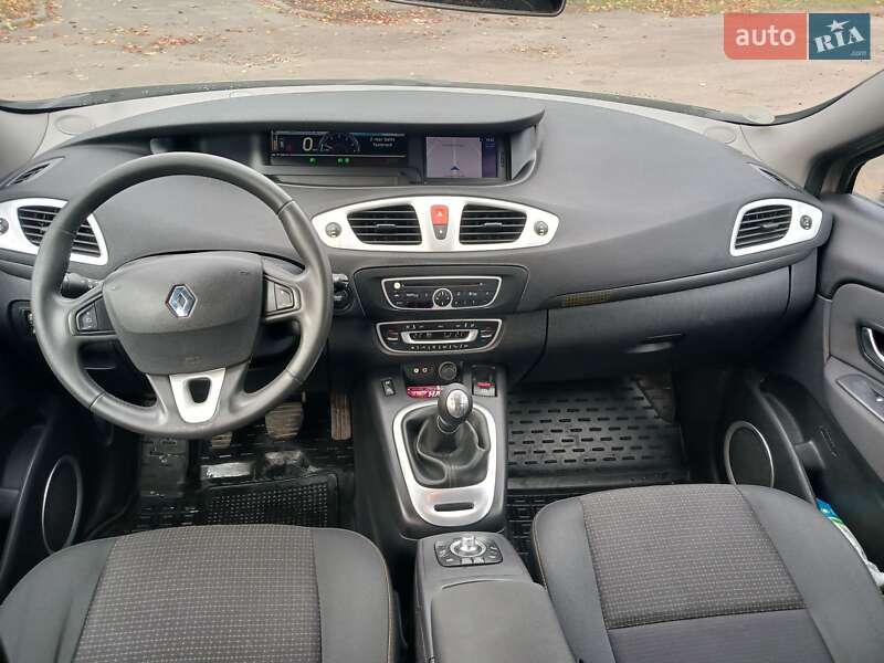 Минивэн Renault Scenic 2010 в Черкассах фото 15 Минивэн Renault Scenic 2010 в Черкассах