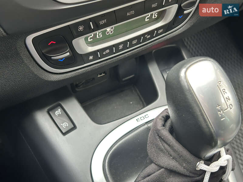 Мінівен Renault Scenic 2015 в Львові