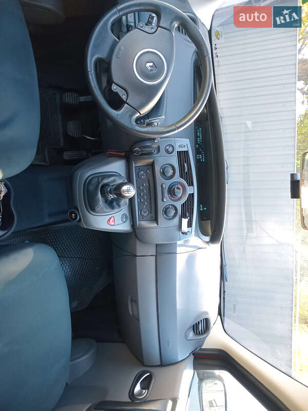 Минивэн Renault Scenic 2006 в Тернополе