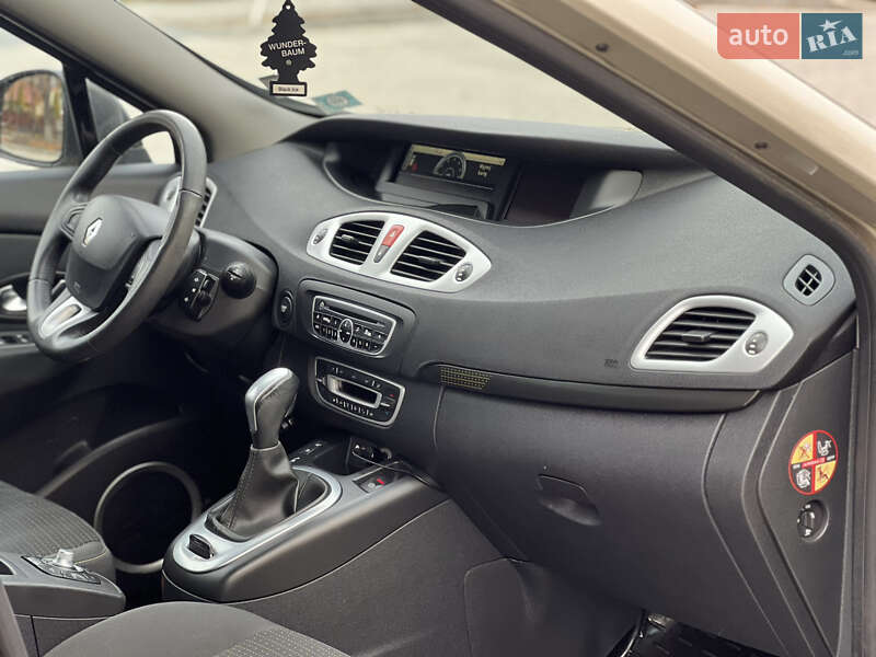 Минивэн Renault Scenic 2010 в Луцке фото 35 Минивэн Renault Scenic 2010 в Луцке