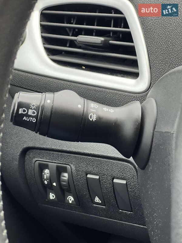 Минивэн Renault Scenic 2010 в Луцке фото 49 Минивэн Renault Scenic 2010 в Луцке