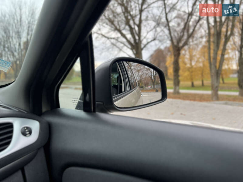 Минивэн Renault Scenic 2010 в Луцке фото 65 Минивэн Renault Scenic 2010 в Луцке