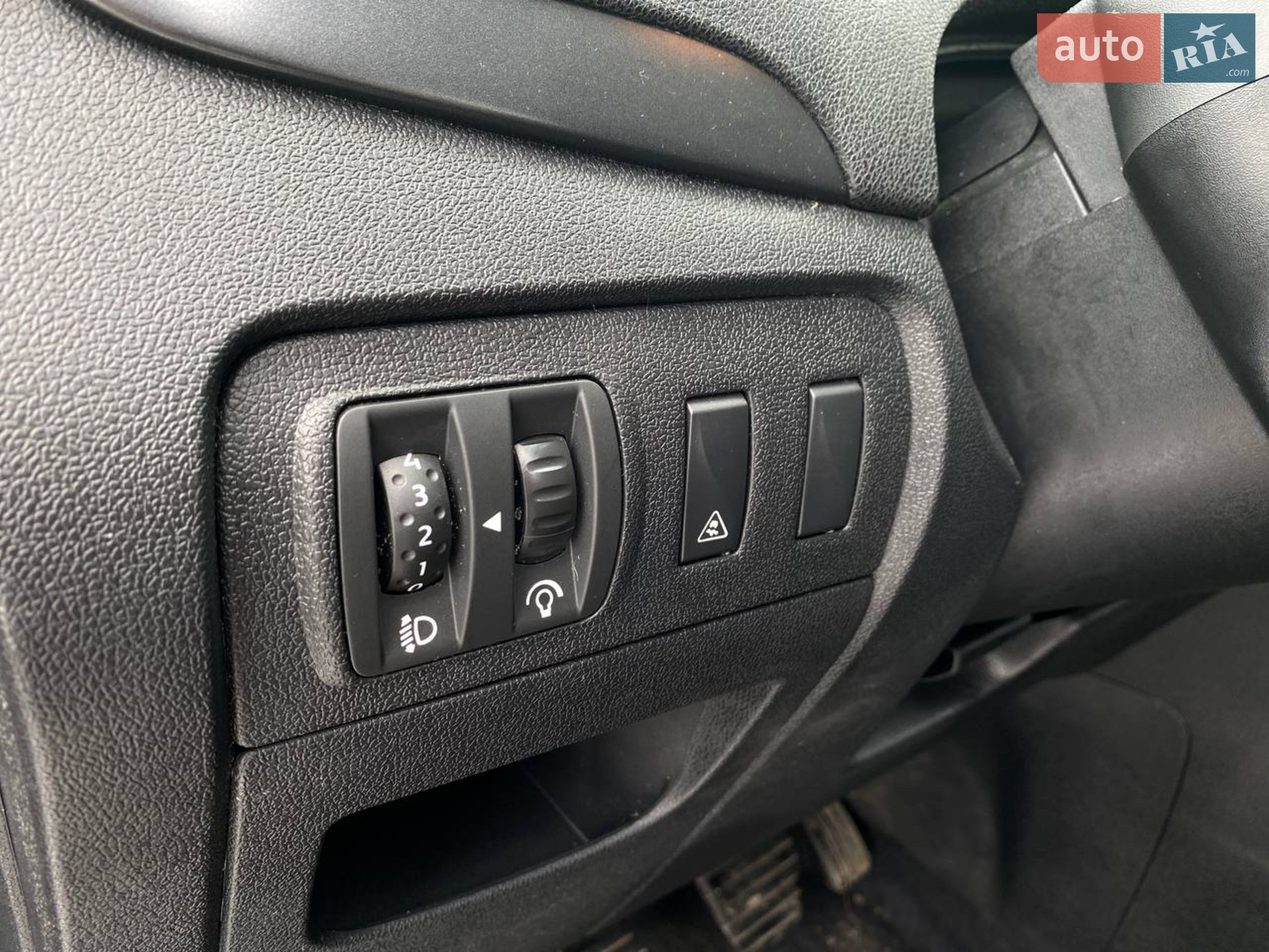 2010 Renault Scenic - мініатюра 25