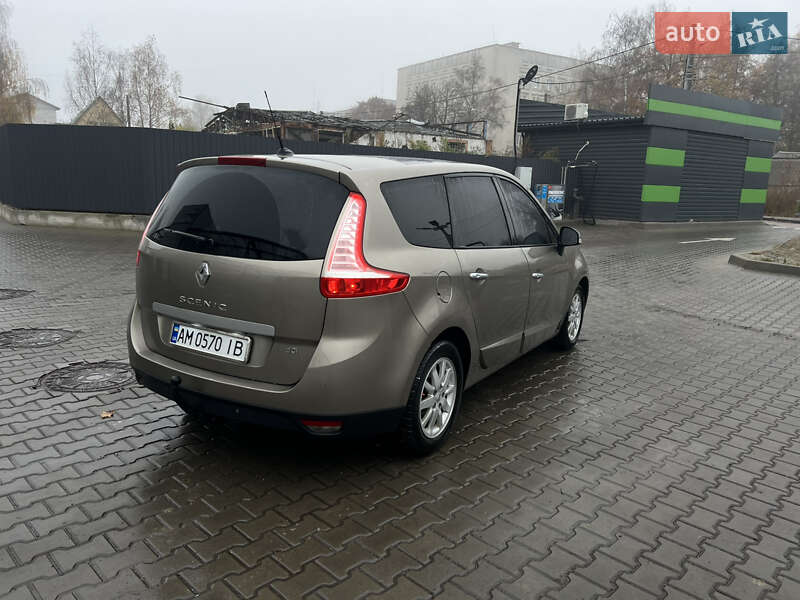 Минивэн Renault Scenic 2010 в Житомире