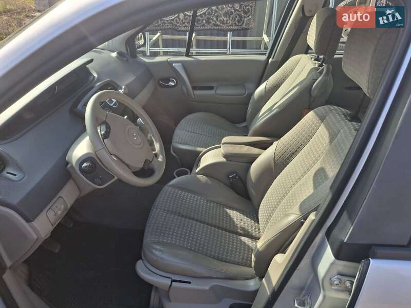 Минивэн Renault Scenic 2005 в Хотине фото 13 Минивэн Renault Scenic 2005 в Хотине