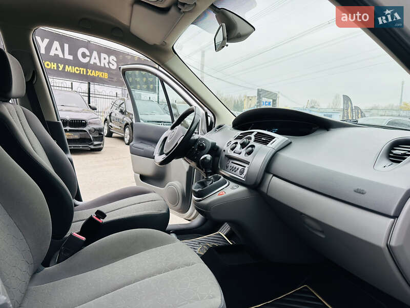 Минивэн Renault Scenic 2009 в Харькове