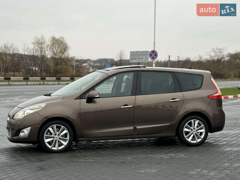 Минивэн Renault Scenic 2009 в Черновцах