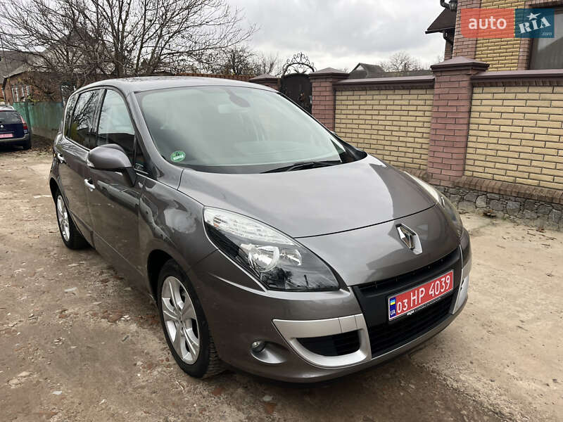 Мінівен Renault Scenic 2010 в Охтирці фото 7 Мінівен Renault Scenic 2010 в Охтирці