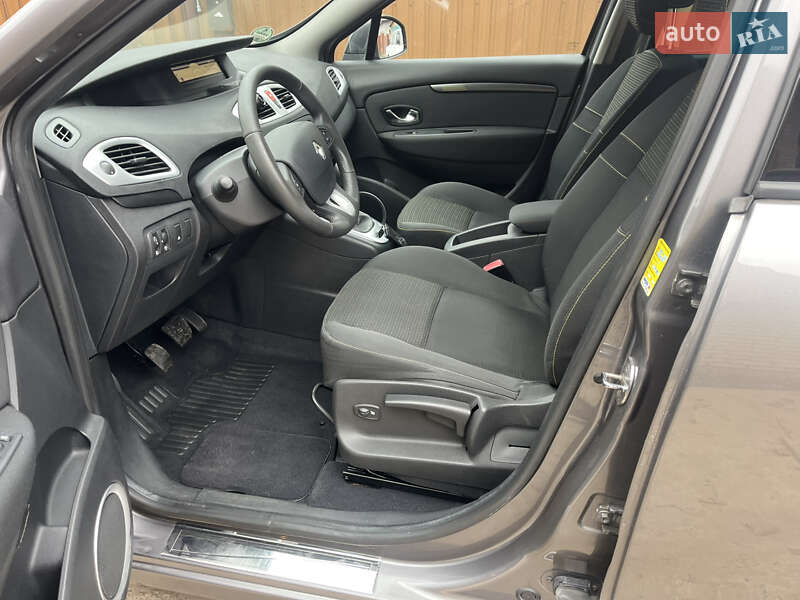Мінівен Renault Scenic 2010 в Охтирці фото 34 Мінівен Renault Scenic 2010 в Охтирці