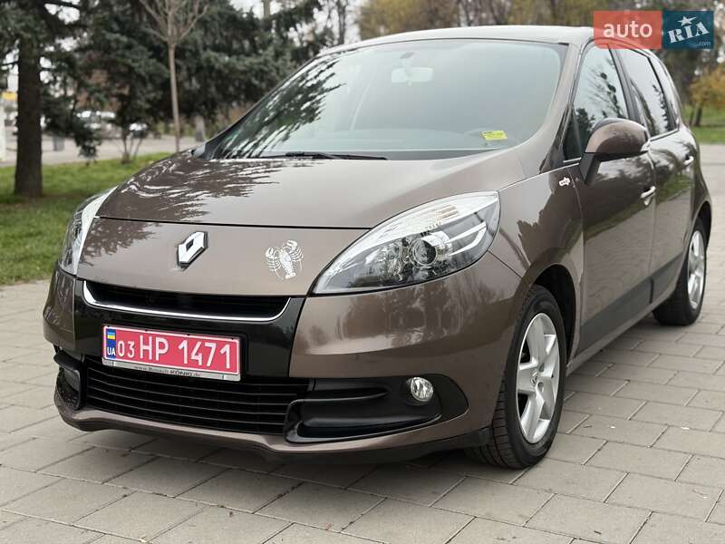 Мінівен Renault Scenic 2013 в Вінниці