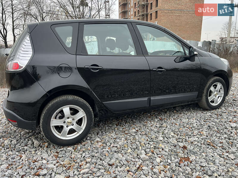 Минивэн Renault Scenic 2012 в Виннице
