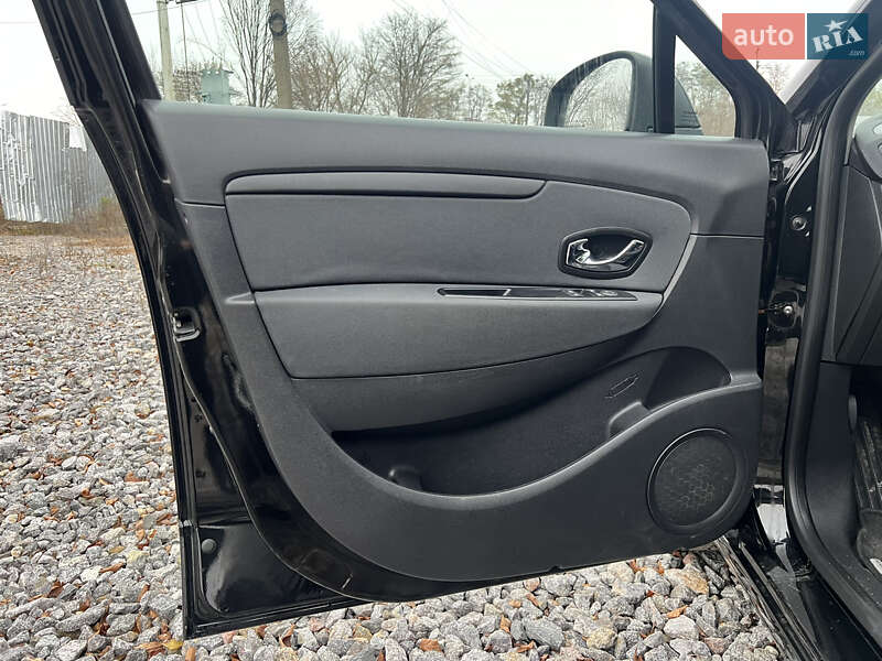 Минивэн Renault Scenic 2012 в Виннице