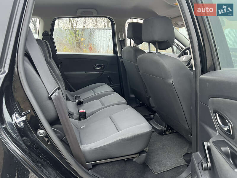 Минивэн Renault Scenic 2012 в Виннице