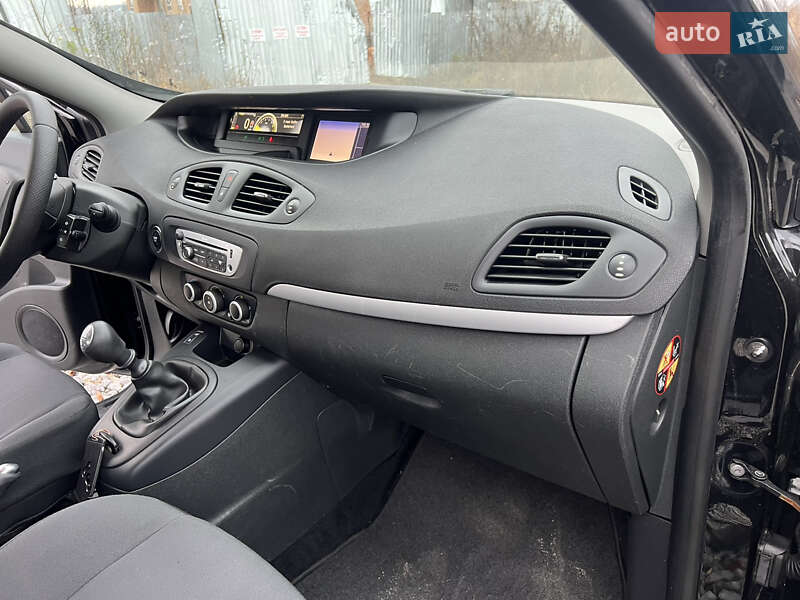 Минивэн Renault Scenic 2012 в Виннице
