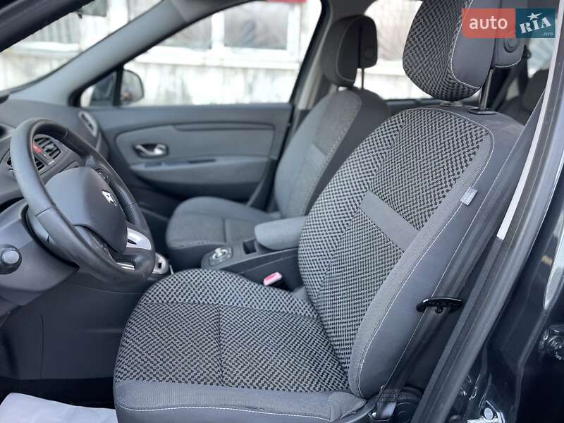 Мінівен Renault Scenic 2011 в Сумах