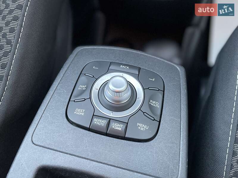 Мінівен Renault Scenic 2011 в Сумах