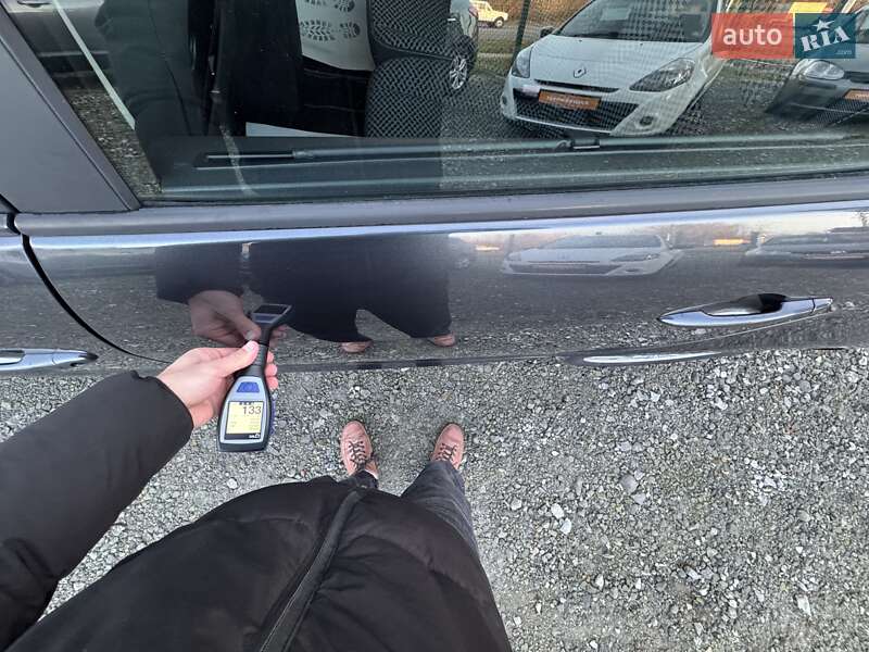 Мінівен Renault Scenic 2011 в Сумах