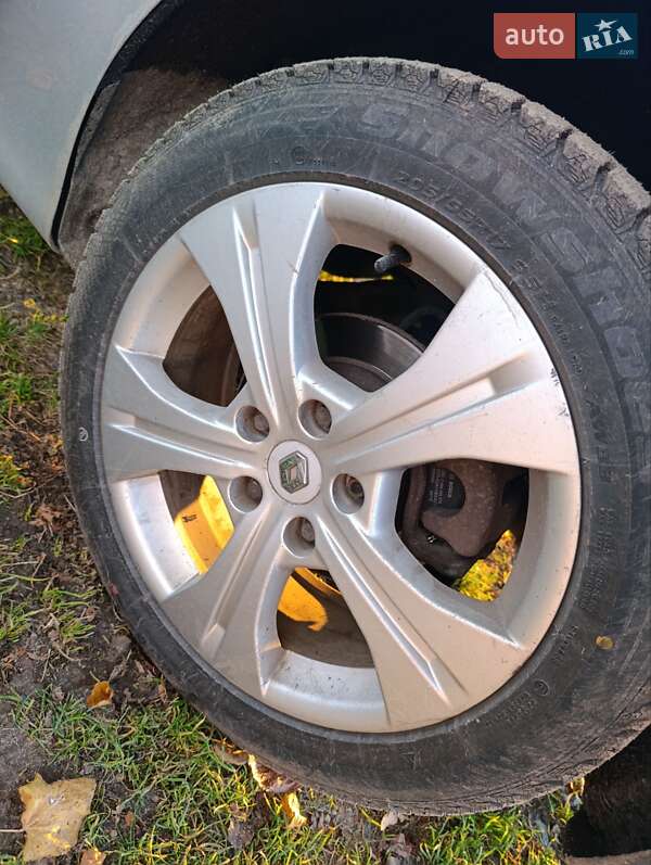 Мінівен Renault Scenic 2010 в Рівному фото 6 Мінівен Renault Scenic 2010 в Рівному