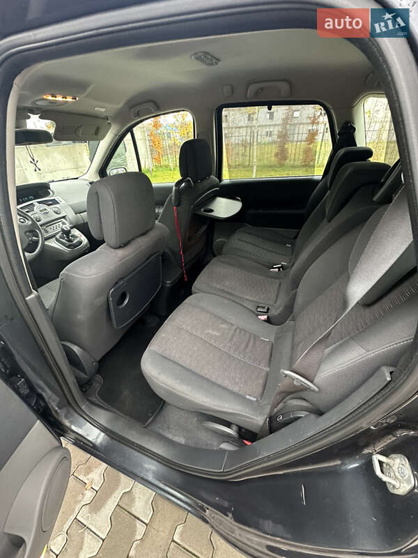 Минивэн Renault Scenic 2007 в Ровно